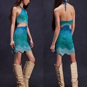 Free People x Lisa Maree O Ring Crochet Sleeveless Halter Ombré Dress